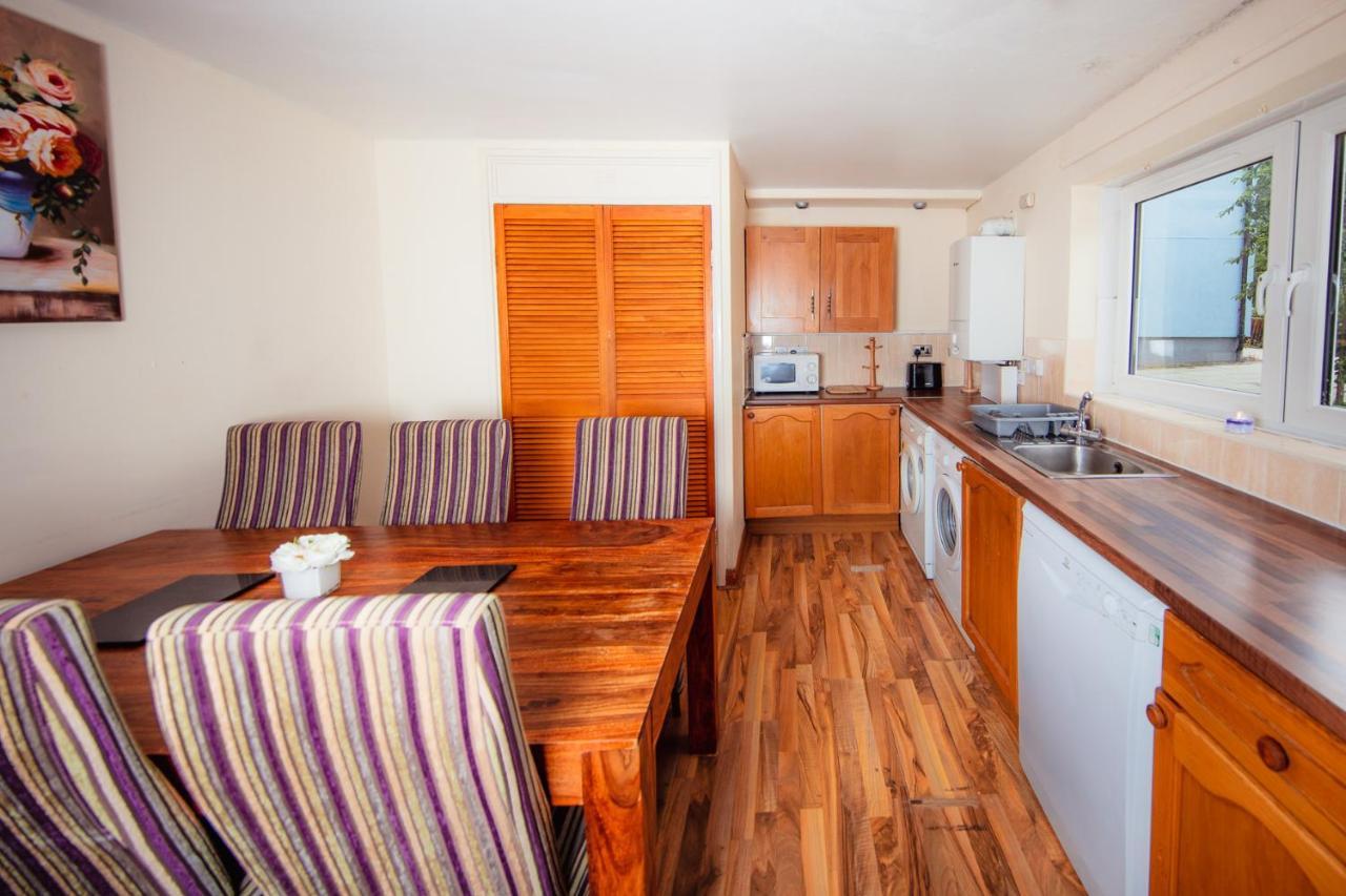 Fab Arthur Seat Views, Old Town Apartment Edynburg Zewnętrze zdjęcie