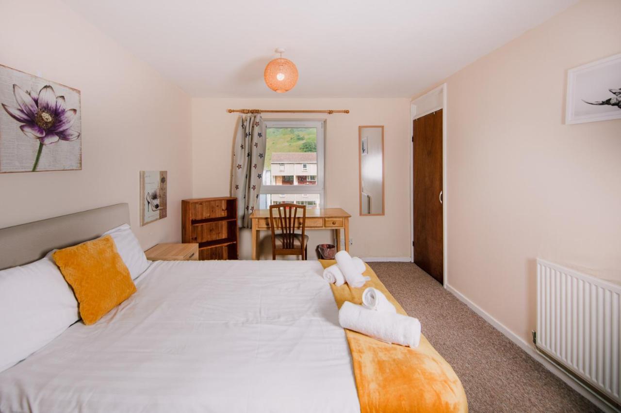 Fab Arthur Seat Views, Old Town Apartment Edynburg Zewnętrze zdjęcie