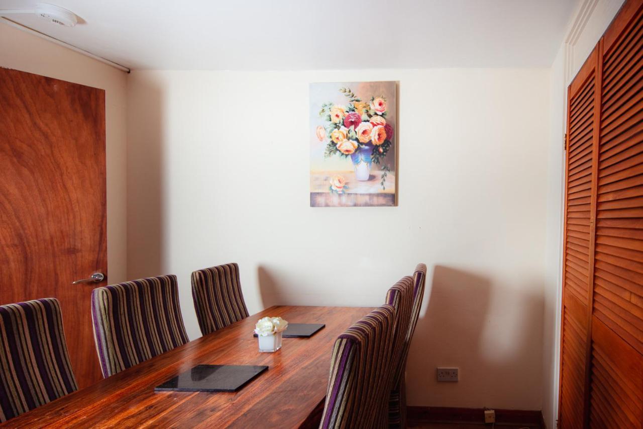 Fab Arthur Seat Views, Old Town Apartment Edynburg Zewnętrze zdjęcie