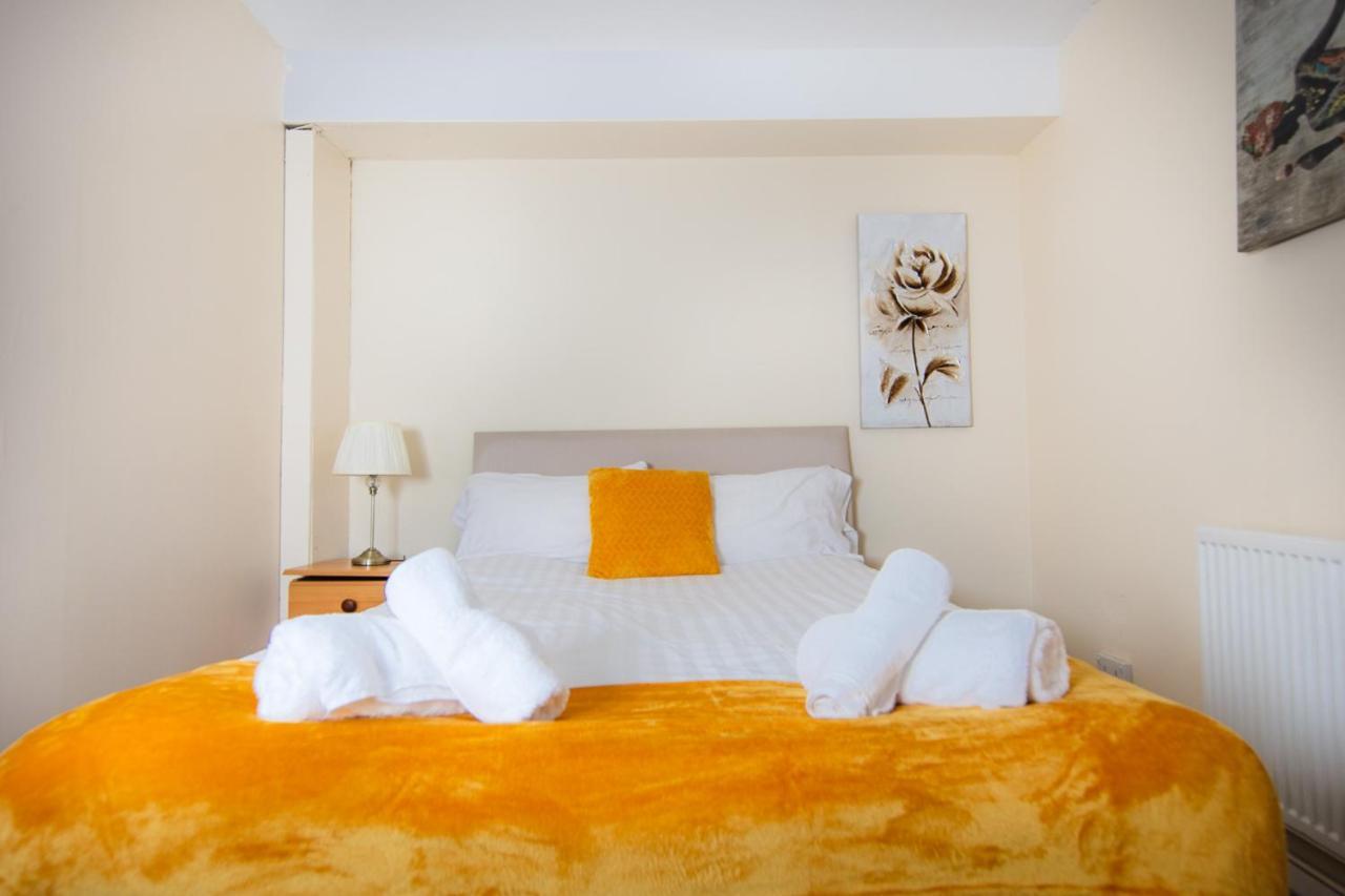 Fab Arthur Seat Views, Old Town Apartment Edynburg Zewnętrze zdjęcie